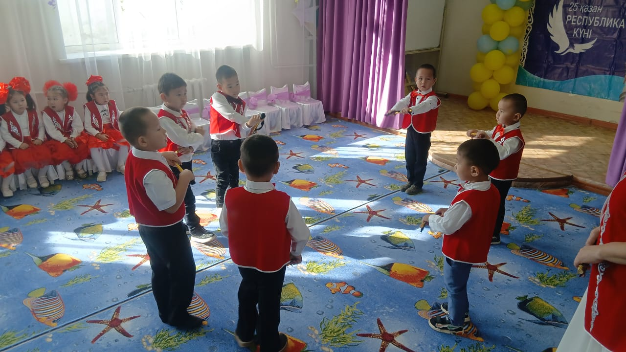 "Асқақтай бер айбынды Қазақстан"